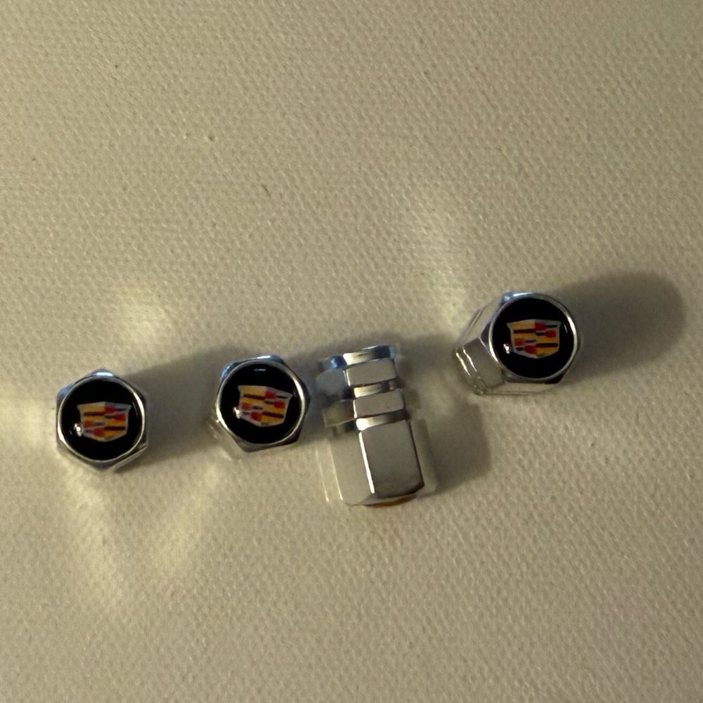 Cadillac Valve Stem Caps in Silver Set of 4 NWT